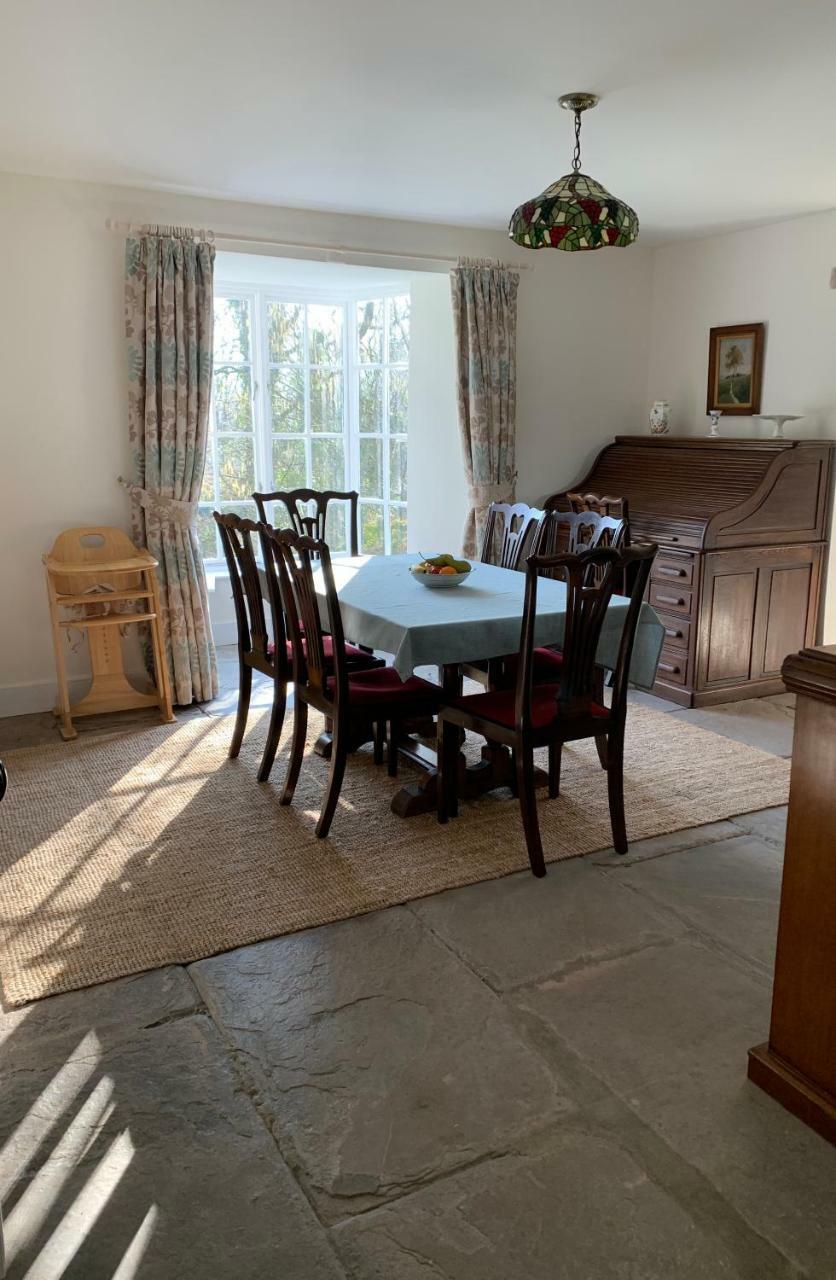 Pontyclerc Farm House Bed And Breakfast Ammanford Kültér fotó